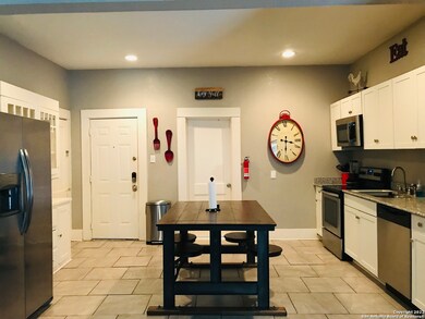 502 E Laurel, San Antonio, TX 78212 - photo 6