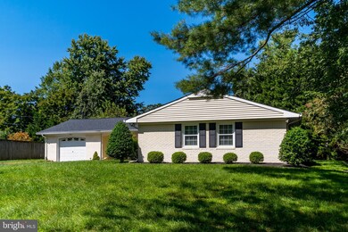 12911 Victoria Heights Dr, Bowie, MD 20715 - photo 3