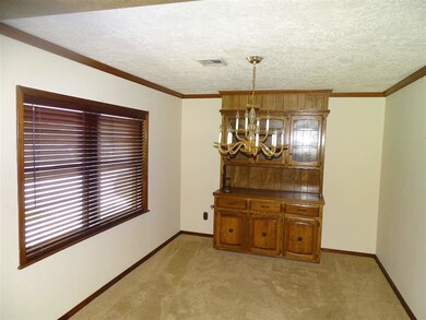 3508 3508 Country Club Rd, Duncan, OK 73533 - photo 5