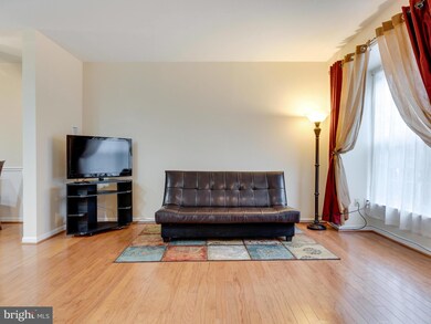 9198 Cardinal Forest Ln unit 49, Lorton, VA 22079 - photo 7
