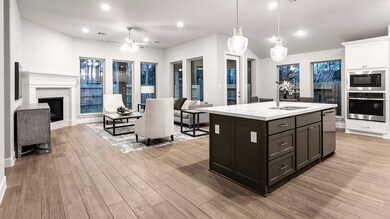 17184 Wild Robin Ln, Conroe, TX 77302 - photo 2