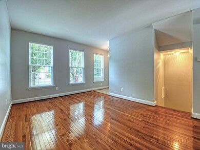 11451 Heritage Commons Way, Reston, VA 20194 - photo 5