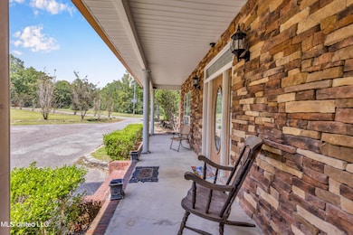 5701 Juniper Dr, Vancleave, MS 39565 - photo 4