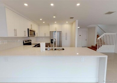 5081 NW 116th Ct, Doral, FL 33178 - photo 4