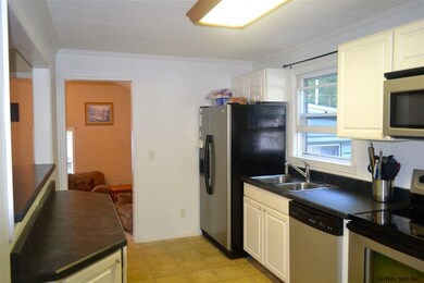 3 Currie Ct, Ballston Spa, NY 12020 - photo 3