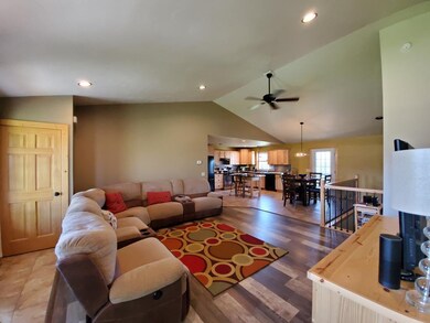 3119 Twin Creek Trail Ave, Cody, WY 82414 - photo 2