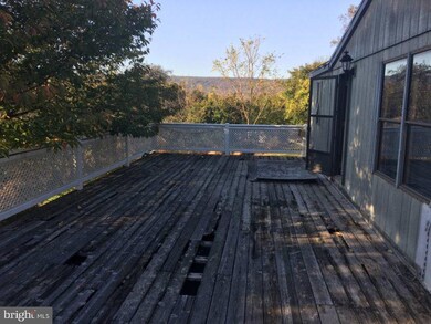 451 7th St, Slatington, PA 18080 - photo 3