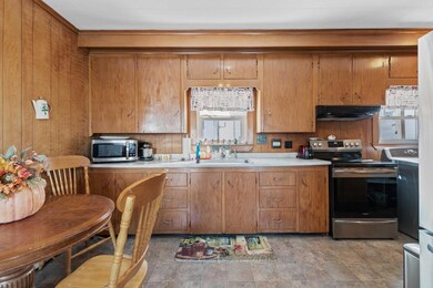 Unit 1, kitchen