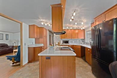 1865 Tamarac Ln, Grants Pass, OR 97527 - photo 7