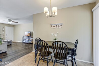 006_Dining Room