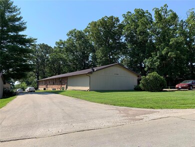 1760 W Liberty St, Farmington, MO 63640 - photo 2