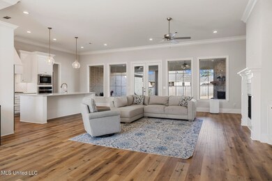 261 Kingswood