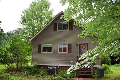 8 Chipmunk Ln, Hillsborough, NH 03244 - photo 5