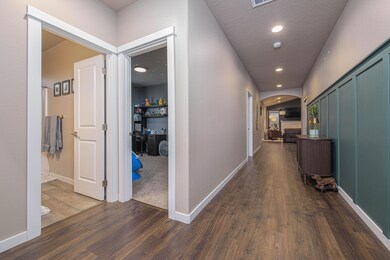 3812 SW Pumice Place, Redmond, OR 97756 - photo 6