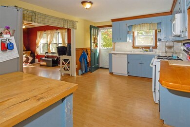 69 Lawrence Rd, MerriMacK, NH 03054 - photo 6