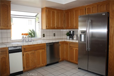 1152 N Redding Way, Upland, CA 91786 - photo 7