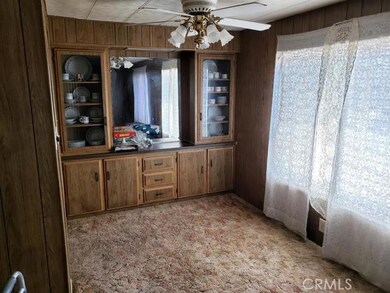 13901 Tam o Shanter Dr, Victorville, CA 92395 - photo 6