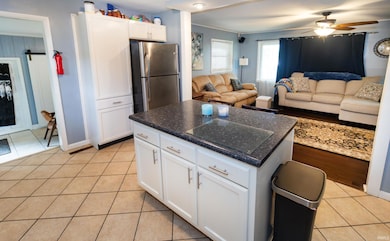 6066 Indian Dr, Newburgh, IN 47630 - photo 7