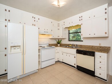1429 Lamanto Ave E, Jacksonville, FL 32211 - photo 6