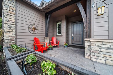 20146 Stonegate Dr, Bend, OR 97702 - photo 2