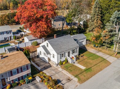 14 Penbryn Ave, Smithfield, RI 02917 - photo 4