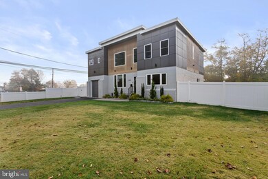 605 Cedar Grove Rd, Broomall, PA 19008 - photo 3