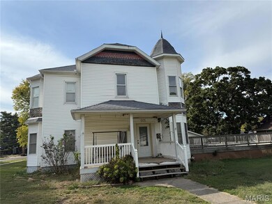 505 N 7th St, Vandalia, IL 62471 - photo 3