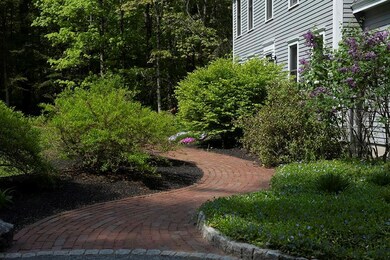 565 Penacook Rd, Contoocook, NH 03229 - photo 3