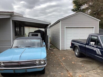 225 Villa Dr, Circleville, OH 43113 - photo 4