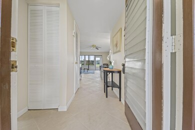 197 Capri E unit 1970, Delray Beach, FL 33484 - photo 4
