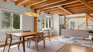 dining area/living area