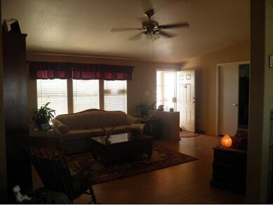 965 N Grandview, Paulden, AZ 86334 - photo 3