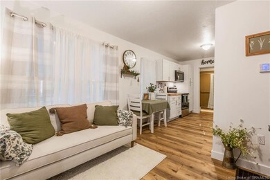 207 W 10th St, New Albany, IN 47150 - photo 6