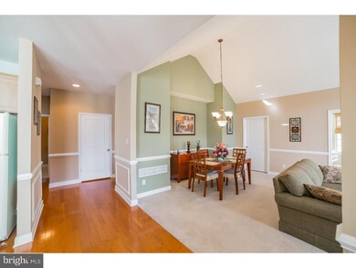 1009 Bordeaux Ln, Pennsburg, PA 18073 - photo 6