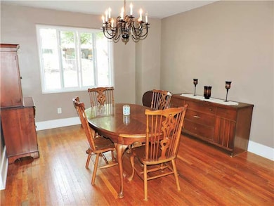 Dining Room. Gorgeous Hardwood Floors w/ 7