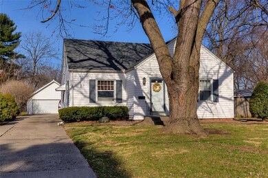 3612 54th St, Des Moines, IA 50310 - photo 2