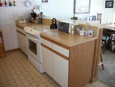 Open kitchen