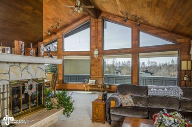 2761 Pelican Anchorage AK-small-004-Livi