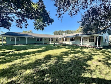 35 Private Road 815, Markham, TX 77456 - photo 5