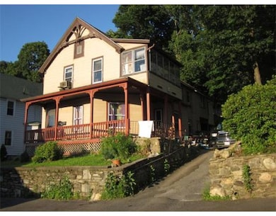 60 Windsor St, Worcester, MA 01605 - photo 2