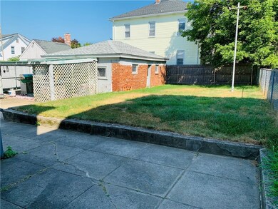 55 St Elizabeth St, Bristol, RI 02809 - photo 3