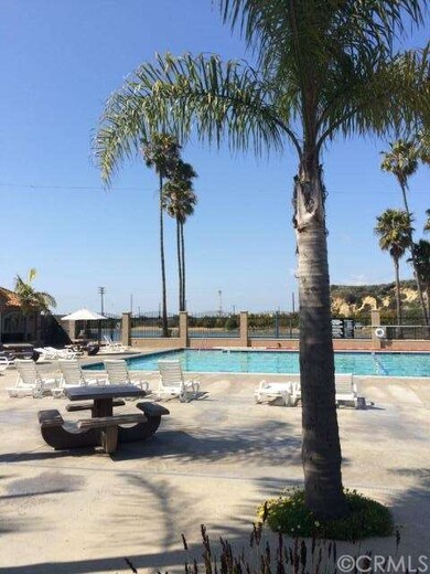 Pool and clubhouse area 