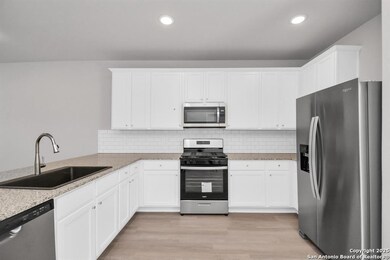 27035 Beacon Glen Dr unit KIMBELL D1, Katy, TX 77493 - photo 6