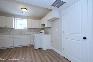 389 Philip Ave, Staten Island, NY 10312 - photo 5