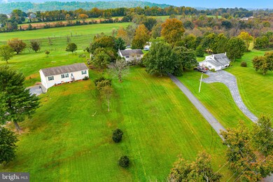 52 Winding Rd, Boyertown, PA 19512 - photo 4