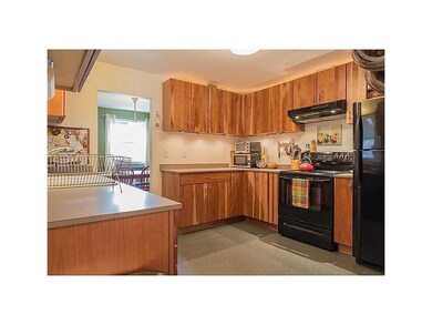 9 Longmeadow Ave, Middletown, RI 02842 - photo 5