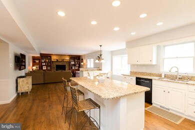 2906 S Lake Dr, Davidsonville, MD 21035 - photo 6