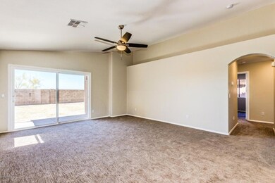 4. LivingROom