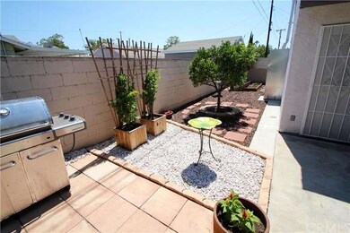 3818 E La Jara St, Long Beach, CA 90805 - photo 5