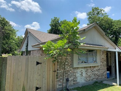 3314 Castledale Dr, Houston, TX 77093 - photo 3